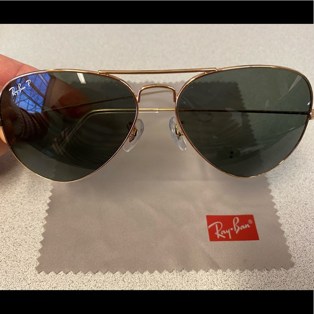 Ray-Ban aviators sunglasses